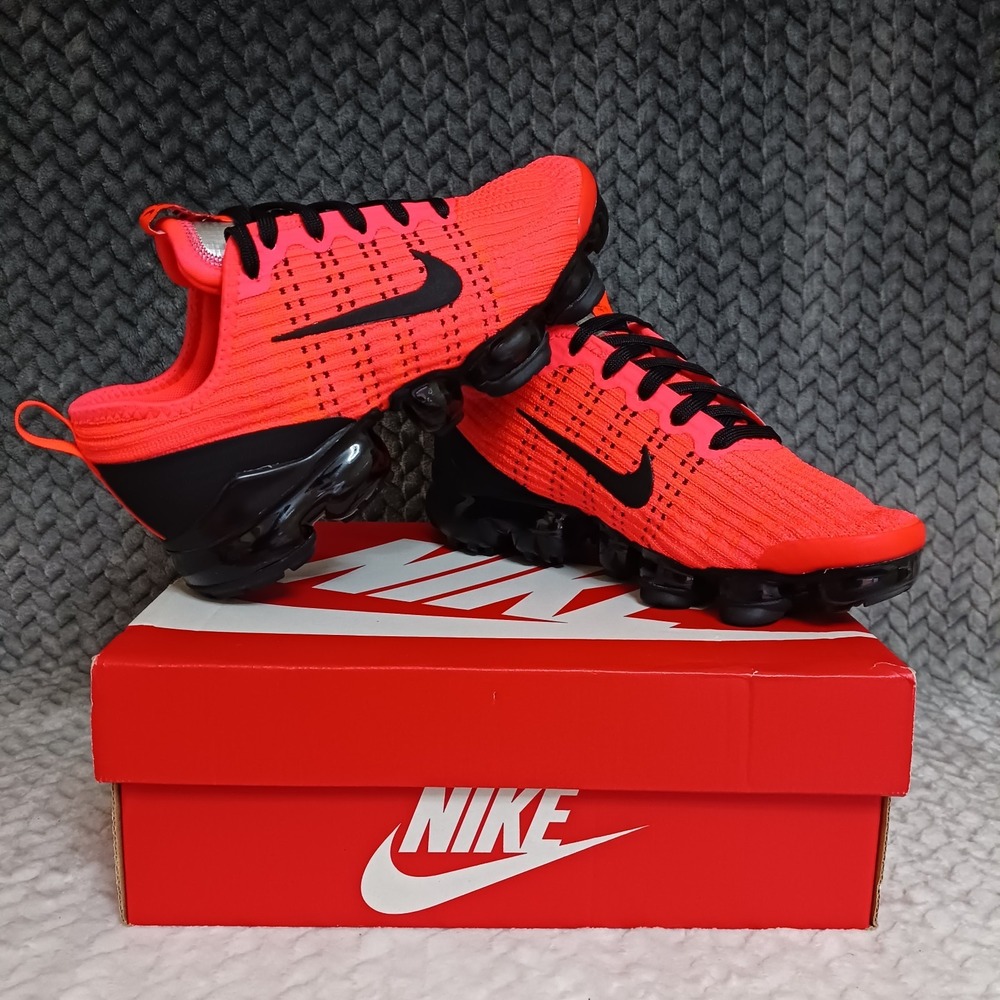 Nike Air VaporMax Flyknit 3 Flash Crimson Balck GS Running Shoes Sz 5Y Women 6.5